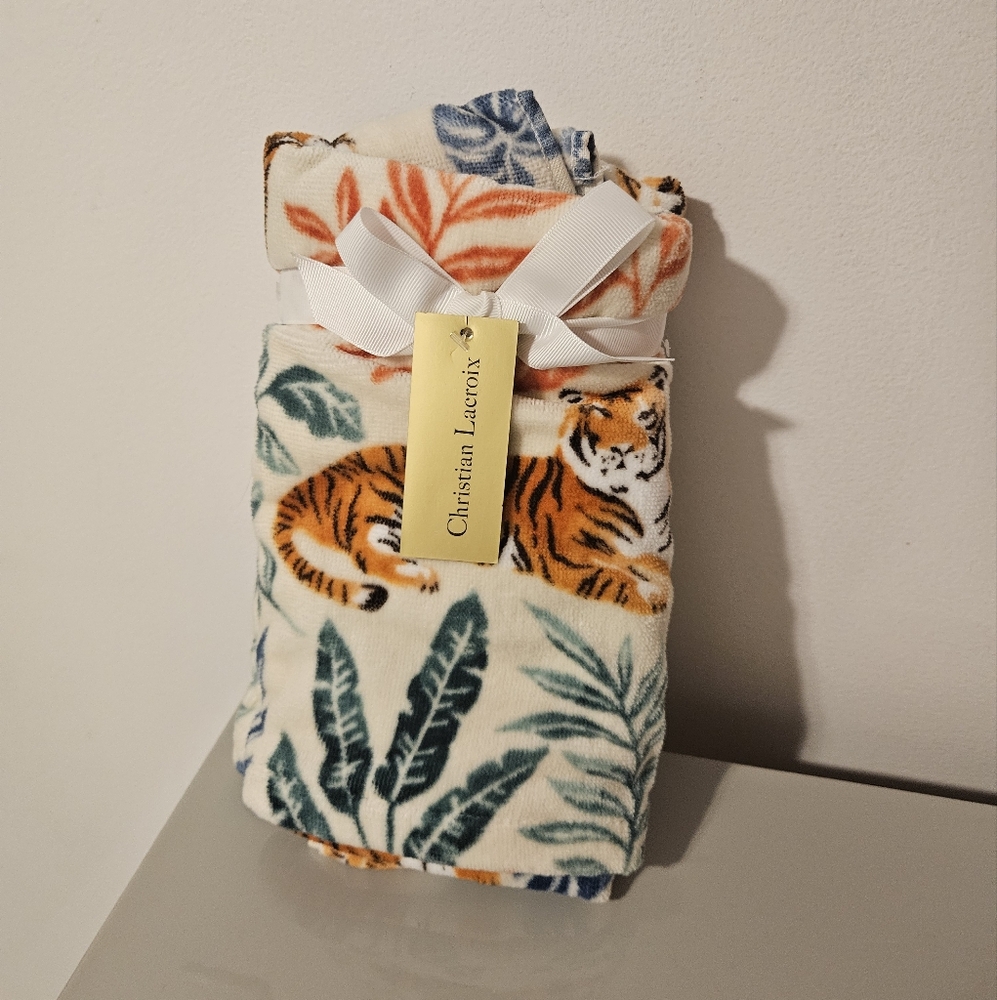 Christian Lacroix 2-Piece Safari Tiger Hand Towel Set